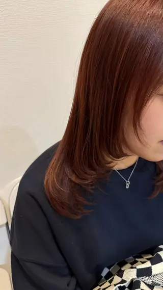 セミロング 飯島 成美のヘアスタイル