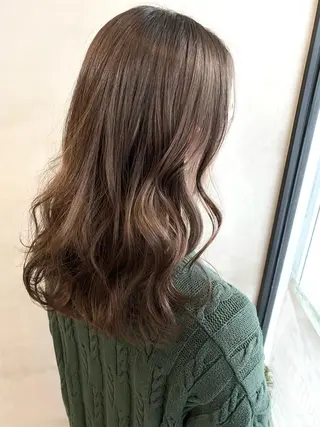 セミロング カラー ヘアアレンジ ネイル 夜23時まで予約🉑 reverieあきらのヘアスタイル