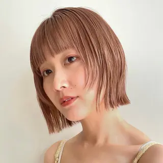 ショート カラー 顔まわり🥨レイヤー /透明感/水口舞奈のヘアスタイル