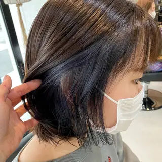 ミディアム 川尻 詩織のヘアスタイル