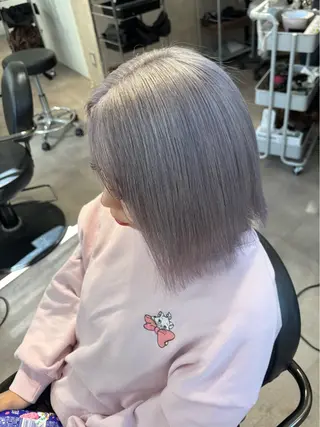 カラー Seleneコウキ ブリーチ/ハイトーンのヘアスタイル