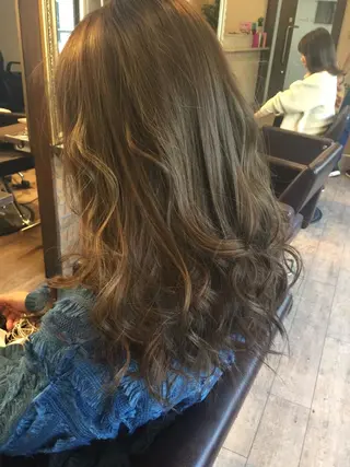 セミロング カラー 美髪・艶髪特化美容師 RYOJIのヘアスタイル