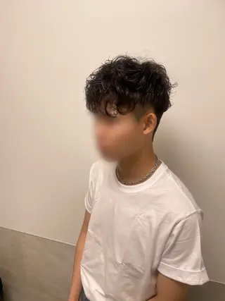 ショート BLEACH 🟥 PERM 天神🏆のヘアスタイル