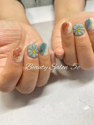 ネイル Salon 5c CHIAKIのネイルデザイン