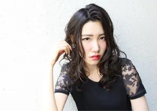 セミロング 桑名 淳のヘアスタイル