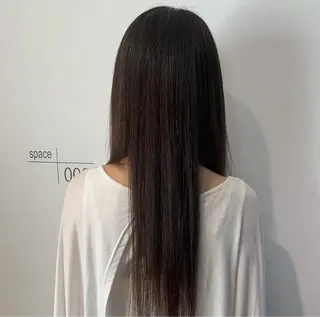 ロング a.r.e【アルエ】 NAMIKIのヘアスタイル