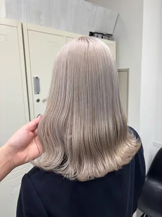 セミロング 中村 彩夏のヘアスタイル