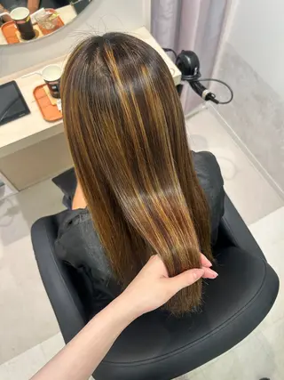 リリ カのヘアスタイル