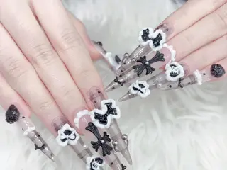 ネイル yukina 長さ出しネイル専門店のネイルデザイン