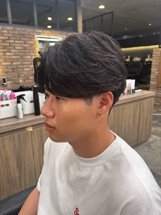 メンズ 🪽直毛男子の救世主 🪽フェザーパーマのヘアスタイル