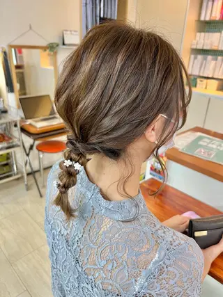 ミディアム ヘアアレンジ 黒崎 美乃里のヘアスタイル