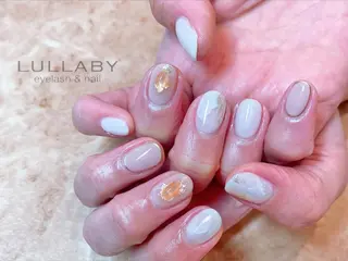 ネイル LULLABY 銀座並木通り店のネイルデザイン