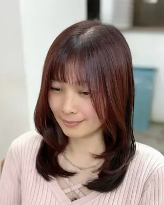 ミディアム 金子 千登のヘアスタイル