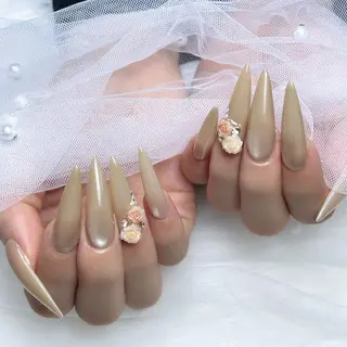 ネイル サリー ネイル ラボのネイルデザイン