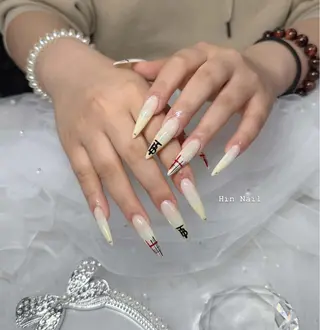 ネイル HIN NAILのネイルデザイン