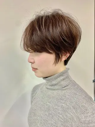 ショート カラー 中村 靖彬のヘアスタイル