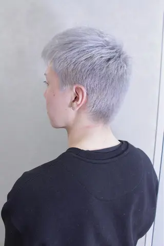ショート カラー メンズ lani ブリーチ /ダブルカラーのヘアスタイル