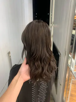 カラー katz升田 大稀のヘアスタイル