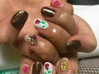 ネイル 佐藤 ゆうのネイルデザイン