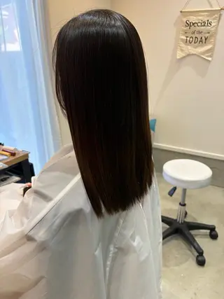 ロング 折本 沙織のヘアスタイル