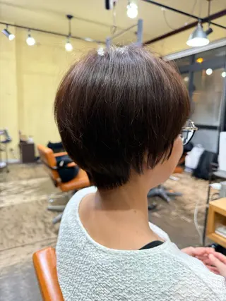 ショート waratic 久場のヘアスタイル