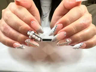 ネイル LYYM Salon Miraのネイルデザイン
