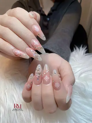 ネイル Emmy Chanのネイルデザイン