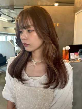 カラー 山口 なおのヘアスタイル
