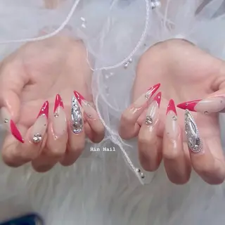 ネイル HIN NAILのネイルデザイン