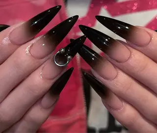 ネイル NiJi Nailsのネイルデザイン