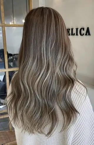 ロング 川井 英郁のヘアスタイル