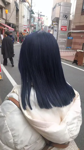 セミロング カラー デザインカラー🎨 下北沢 / 磯部のヘアスタイル