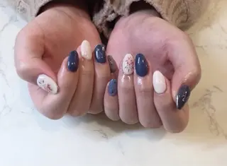 ネイル 🧸 Emiri🫧のマツエク・マツパデザイン