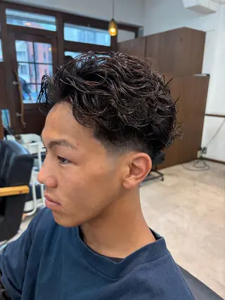 パーマ 大阪/ショート特化型 美容師/吉留亜門のヘアスタイル