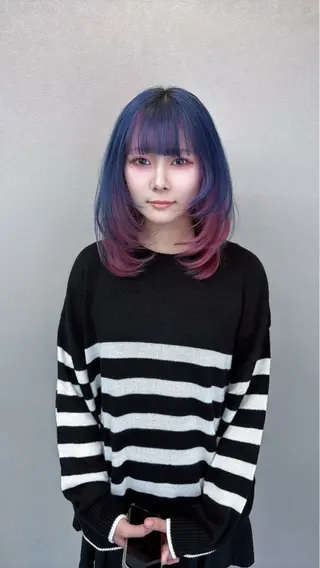 ミディアム ブリーチカラー HAZUKI🦖のヘアスタイル