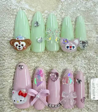 ネイル Queeens nailのネイルデザイン