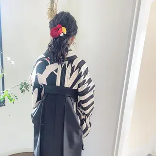 セミロング ヘアアレンジ 羽エクステ🪽 🤍まき🤍のヘアスタイル