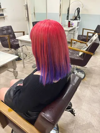 カラー Arlel荻原 ☀️のヘアスタイル