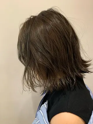 ミディアム 斉藤大河 カラー/縮毛矯正のヘアスタイル