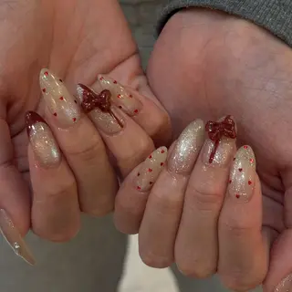 ネイル MIU @306.211のネイルデザイン