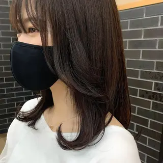 ミディアム カラー パーマ ヘアアレンジ メンズ キッズ ネイル マツエク・マツパ レイヤーカット/ 巻ける縮毛矯正のヘアスタイル
