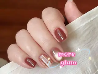 ネイル More Glam 池袋東口店のネイルデザイン
