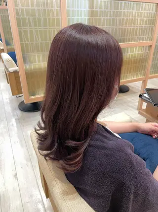 セミロング être 加藤 悠花のヘアスタイル