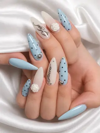ネイル LEELA NAIL STUDIOのネイルデザイン