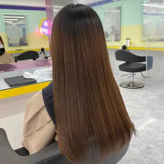セミロング ヘアアレンジ mai🍑暖色カラー /レイヤー💖のヘアスタイル
