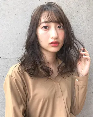 セミロング カラー ヘアアレンジ Satsuki ✂︎♡のヘアスタイル