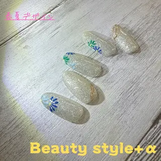 ネイル Memezawa Nanaのネイルデザイン
