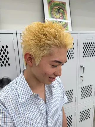 カラー メンズ すどう あしゅりのヘアスタイル