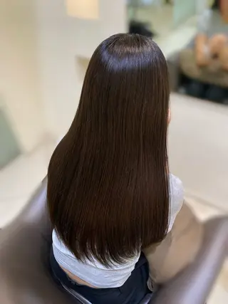 ロング ハイトーン/ デザインカラー/カナのヘアスタイル