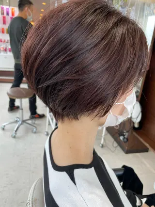 ショート 伊丹Pilina 山田のヘアスタイル